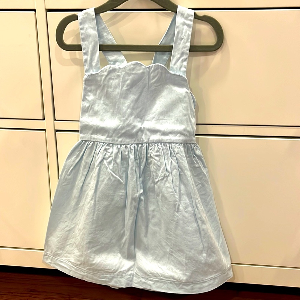 Oaks Apparel girls dress with scallop detail. Size 4T